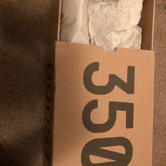 adidas Yeezy Boost 350 V2 Blue Tint - Picture 6 of 7